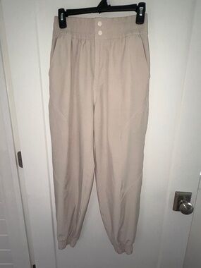 NWOT Abercrombie & Fitch high rise jogger women's sz S